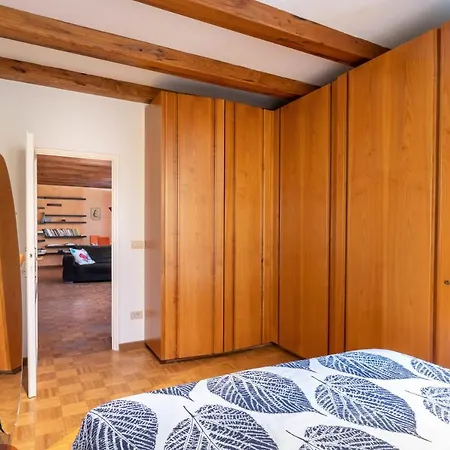 Piazza Napoleone Lovely *