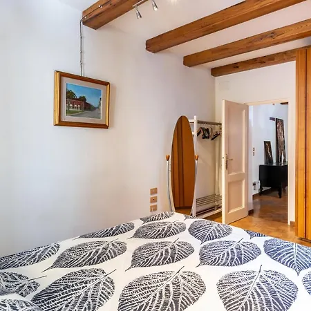 Piazza Napoleone Lovely Lucca